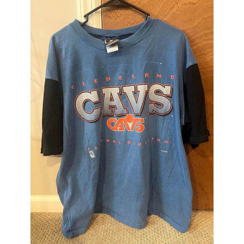 Vintage Cleveland Cavs T-Shirt